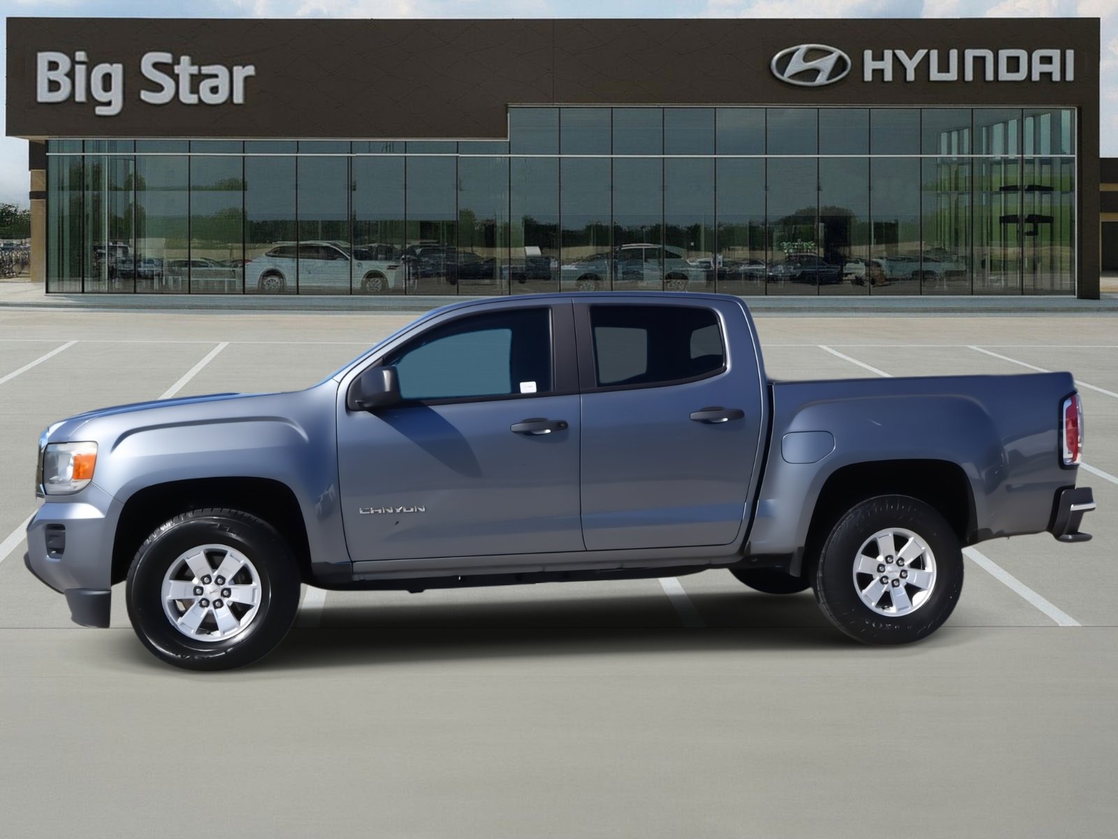 Used 2018 GMC Canyon Base with VIN 1GTG5BEA3J1110677 for sale in Friendswood, TX