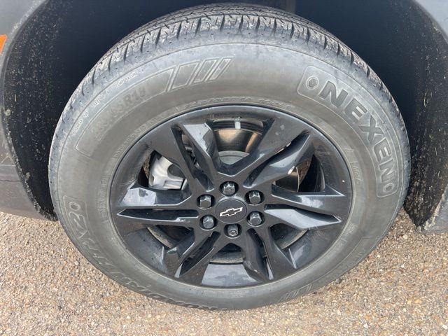 2022 Chevrolet Blazer 2LT photo 3