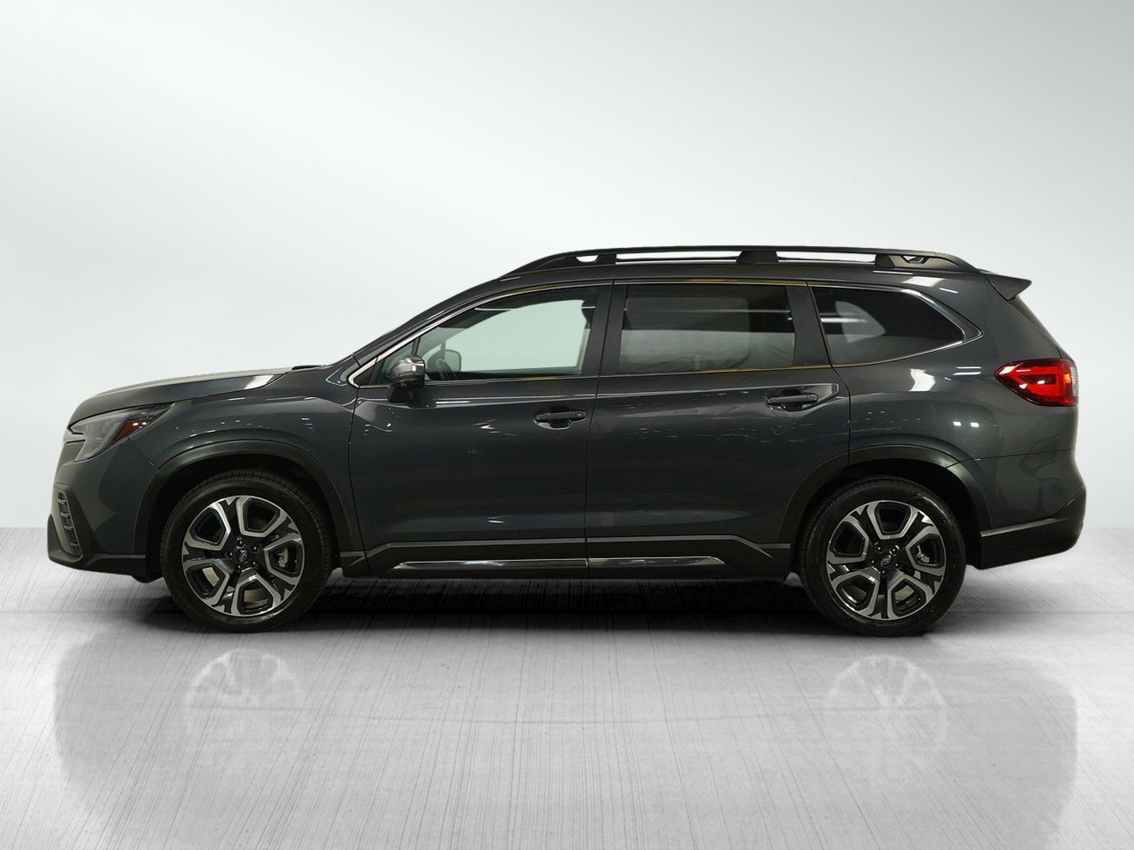 Used 2023 Subaru Ascent Limited with VIN 4S4WMAUD2P3463859 for sale in Burnsville, Minnesota