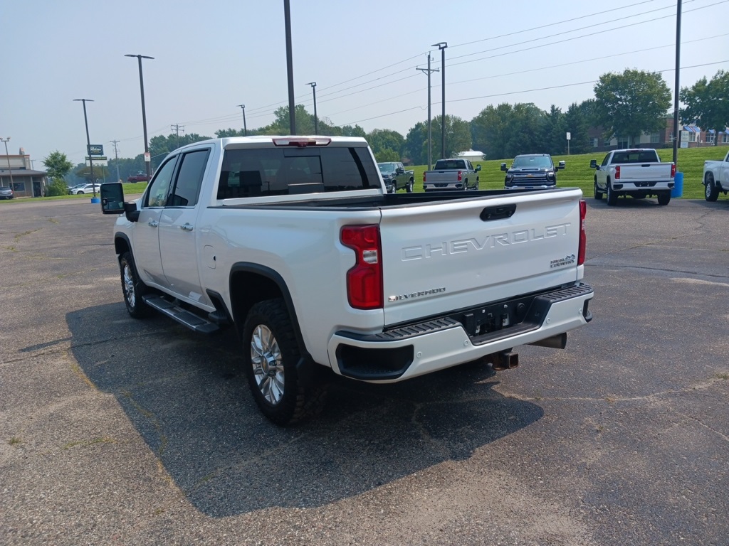 Used 2021 Chevrolet Silverado 2500HD High Country with VIN 1GC4YREY6MF200154 for sale in Northfield, Minnesota