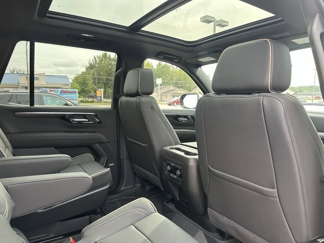 2025 Chevrolet Tahoe Premier photo 12