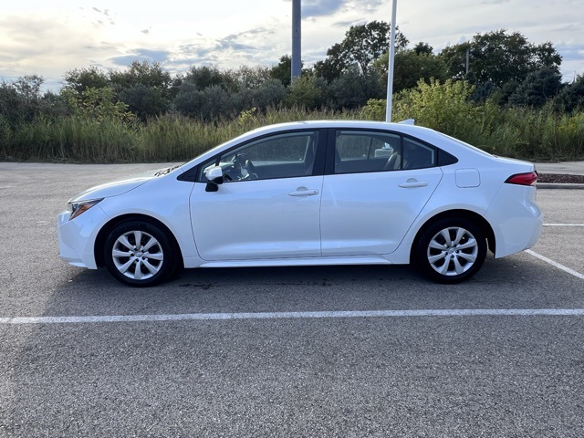 2024 Toyota Corolla LE photo 13