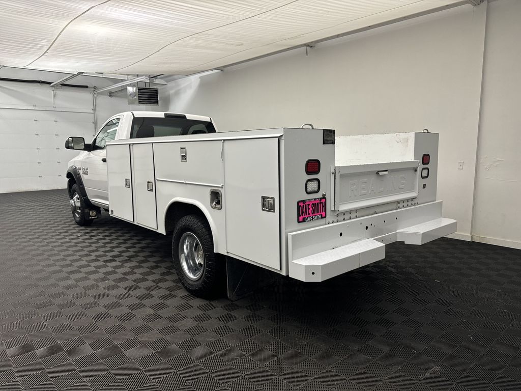 2018 Ram 3500 Tradesman SLT photo 3
