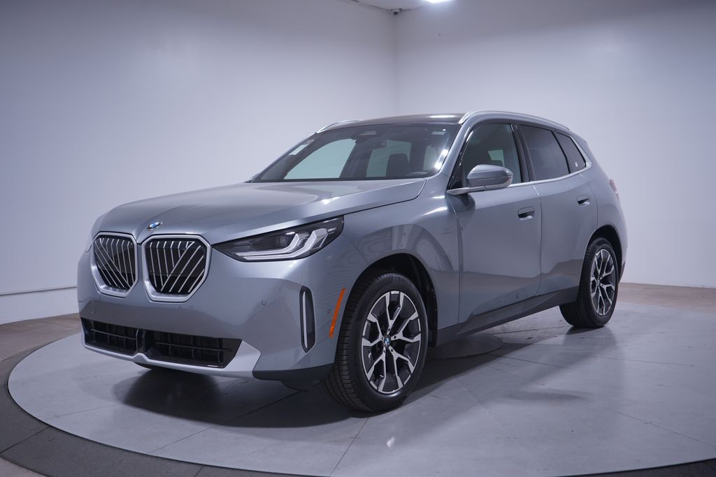 2026 BMW X3 30's photo