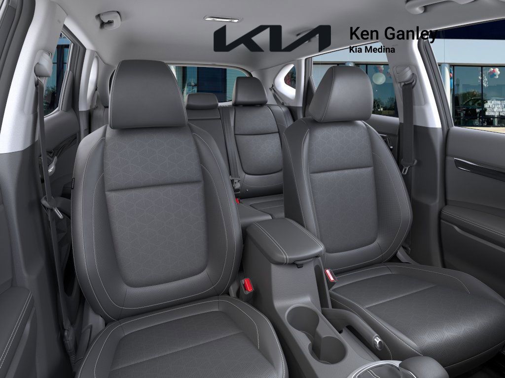 2026 Kia Seltos EX photo 6