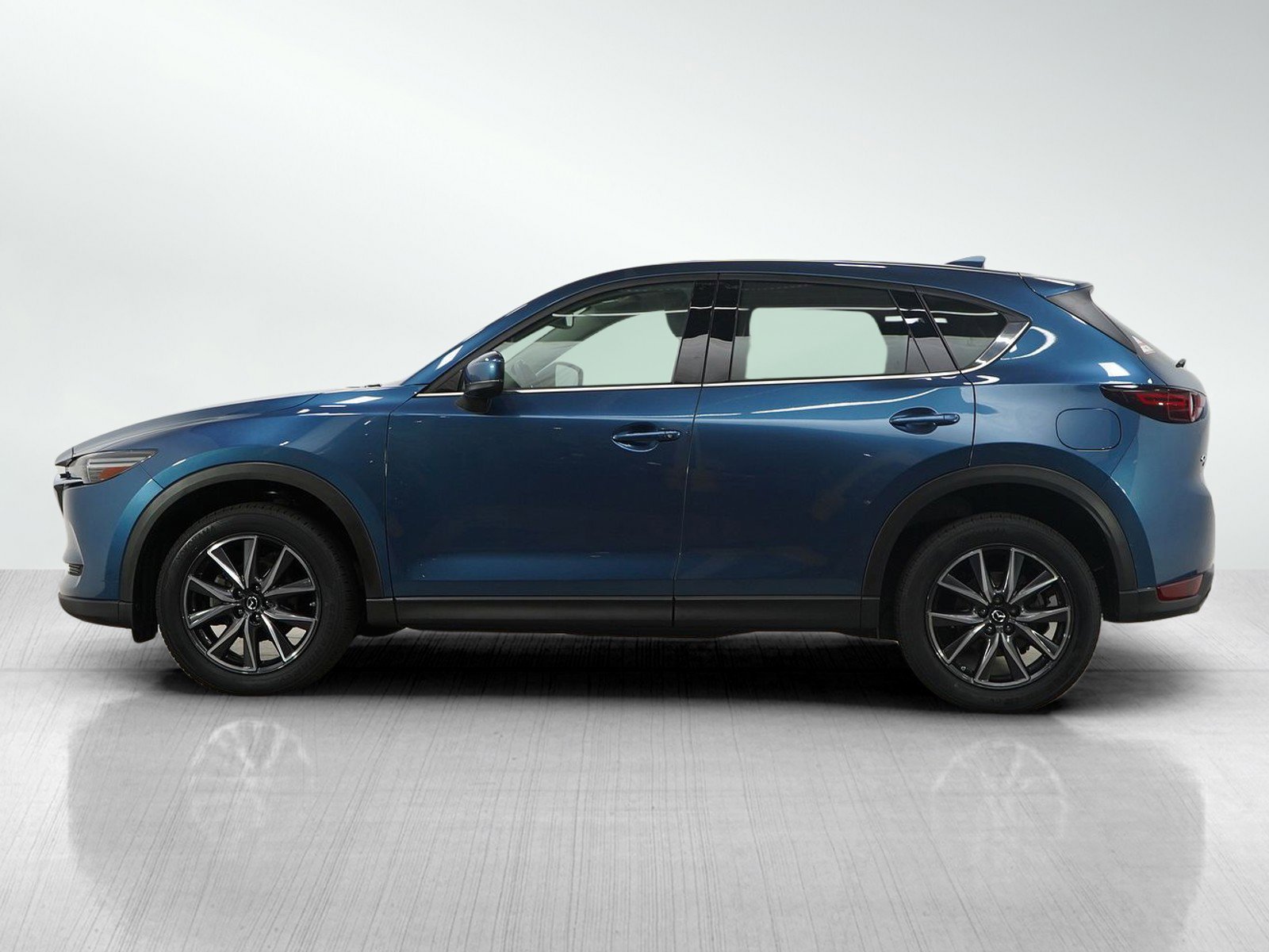 Used 2017 Mazda CX-5 Grand Touring with VIN JM3KFBDL8H0208864 for sale in South Saint Paul, Minnesota