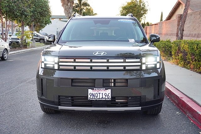 Used 2025 Green Hyundai SEL image 4