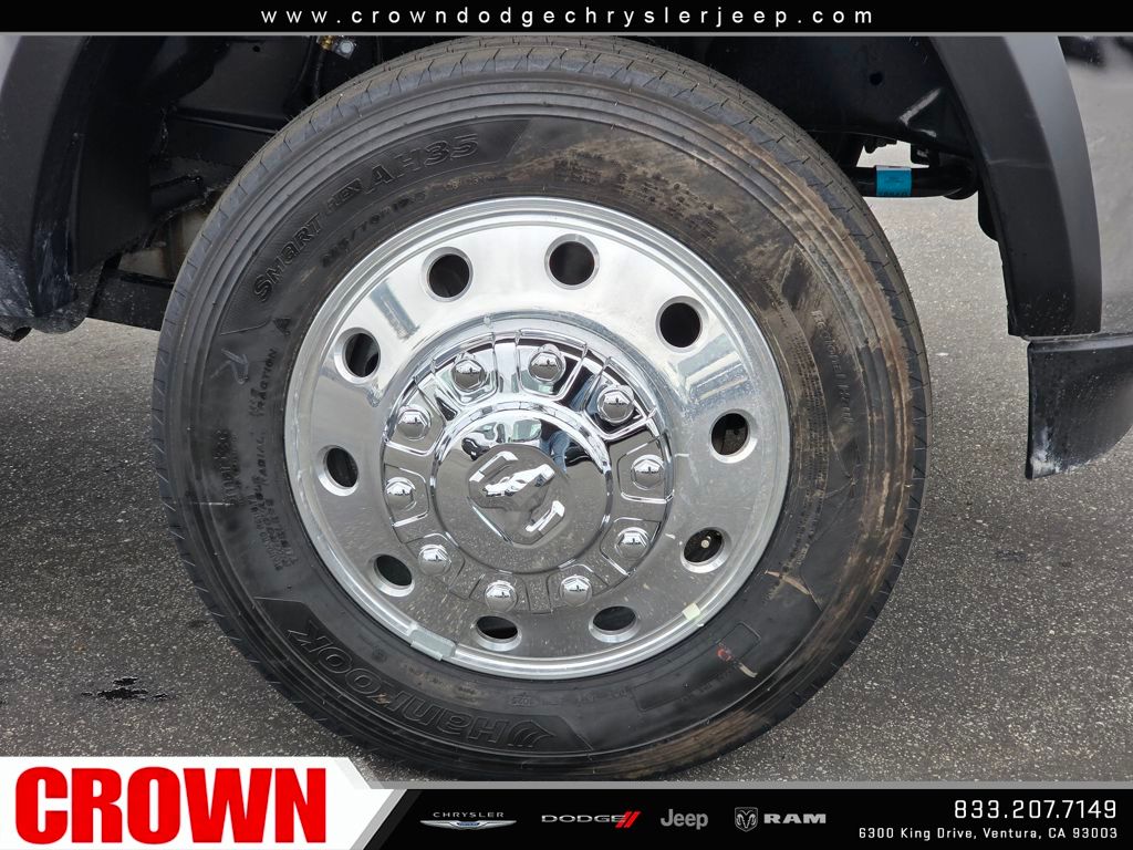 2026 Ram 5500 Tradesman photo 4