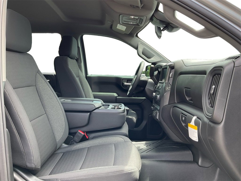 2025 Chevrolet Silverado 1500 Custom photo 22