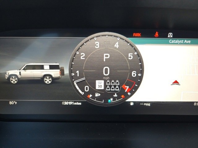 2023 Land Rover Defender 130 X-Dynamic SE photo 9