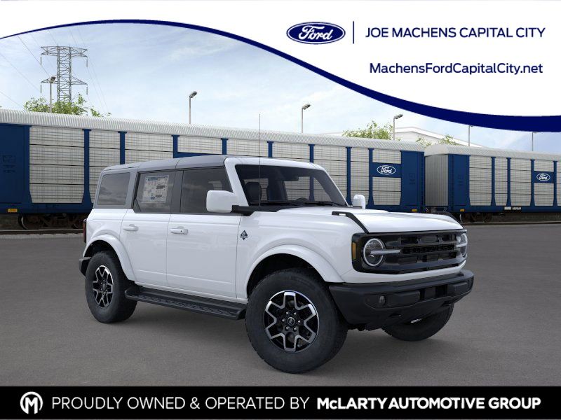 2025 Ford Bronco 4-Door Outer Banks's photo