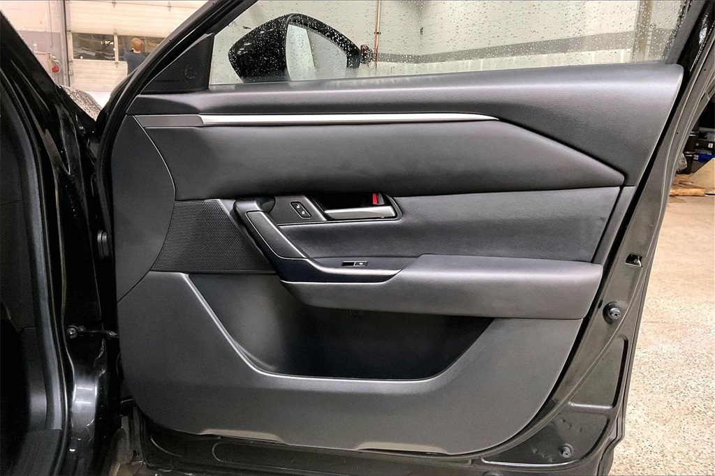 2023 MAZDA CX-50 - Image 22