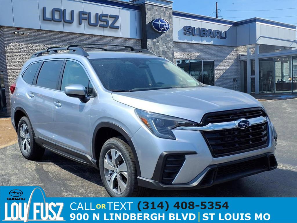 2025 Subaru Ascent Premium's photo