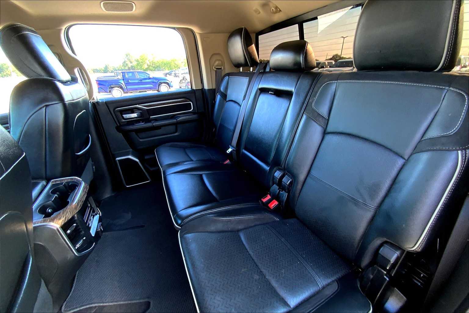 2021 Ram 2500 Laramie photo 19