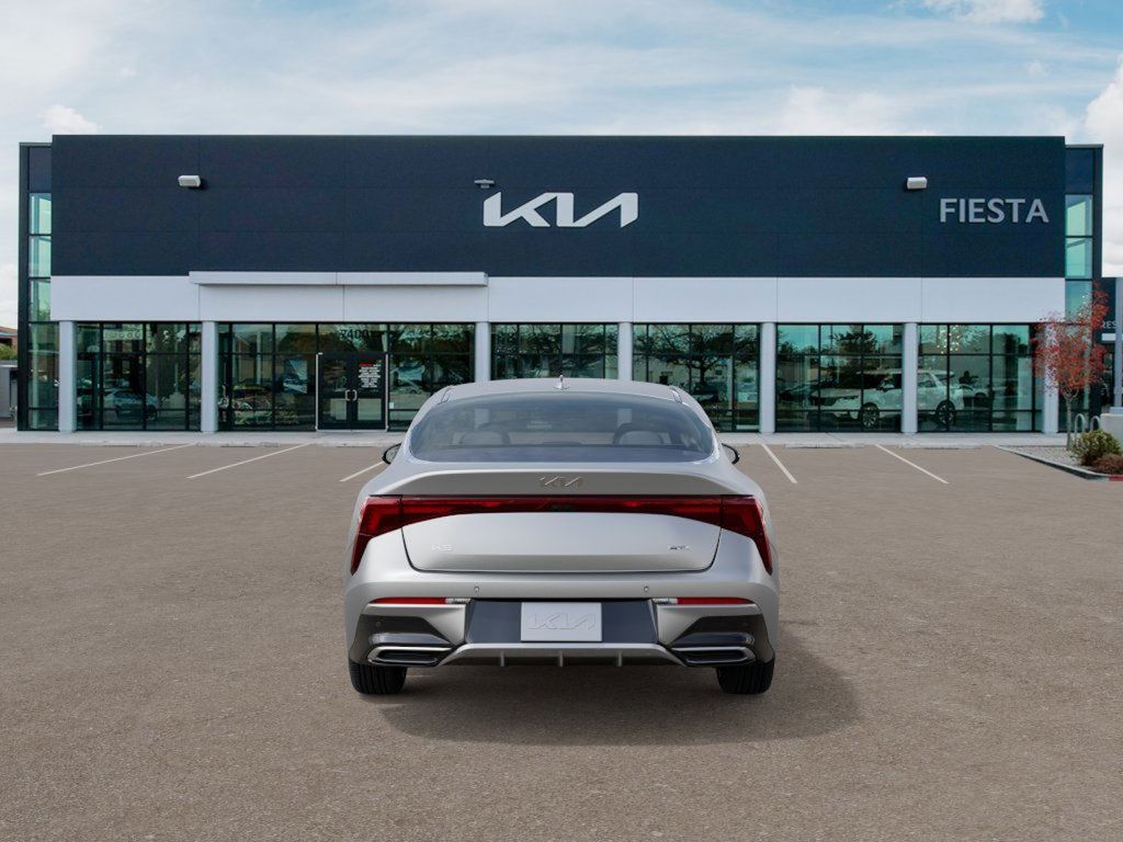 2026 Kia K5 GT-Line photo 5