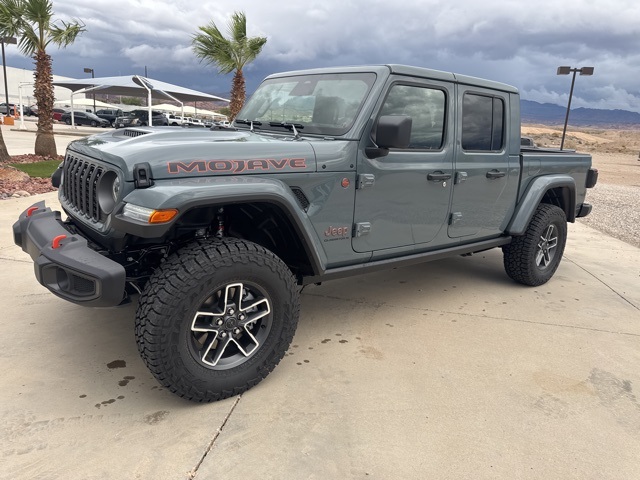 2026 Jeep Gladiator Mojave's photo