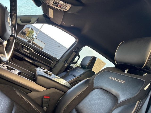2022 Ram 1500 Laramie photo 11