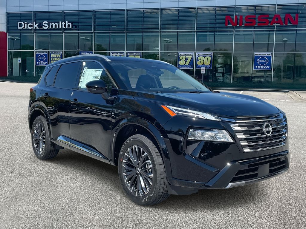 2026 Nissan Rogue Platinum's photo