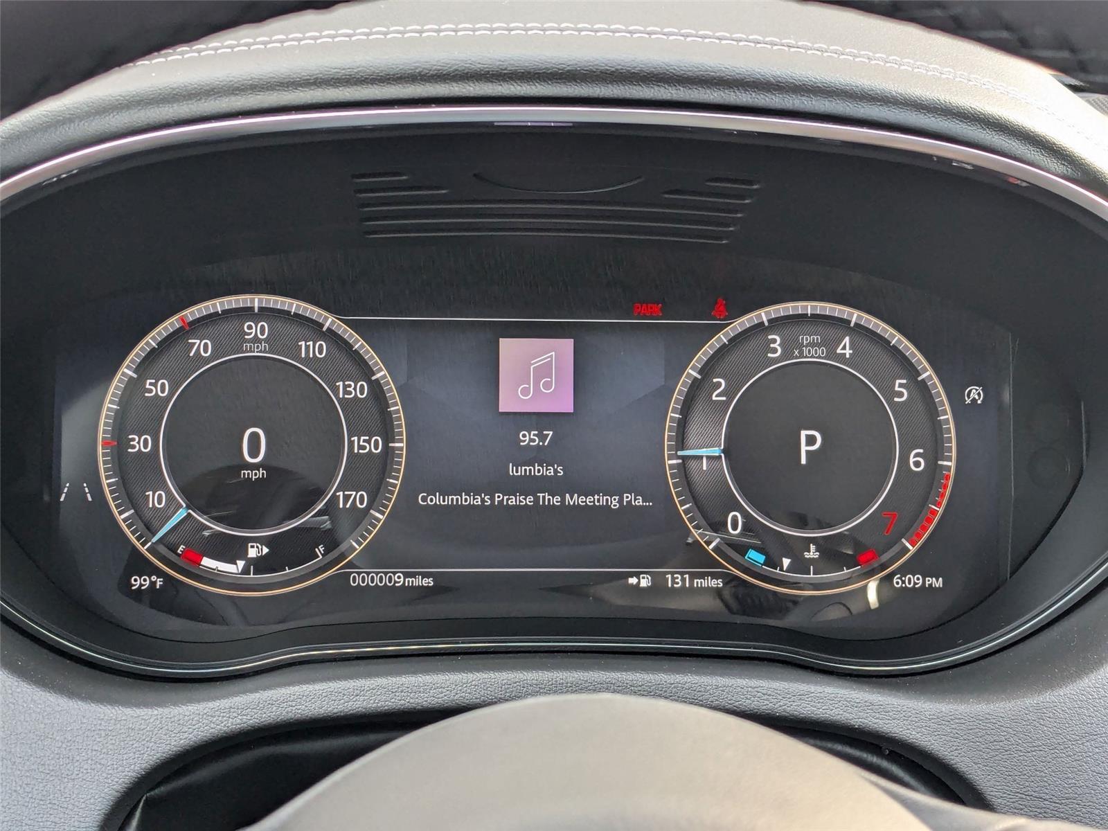 2024 Jaguar E-PACE R-Dynamic SE photo 18