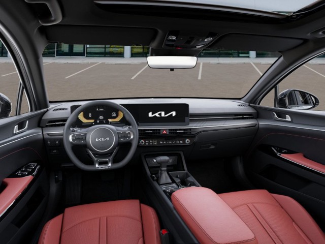 New 2025 Wolf Gray Kia GT-Line image 14