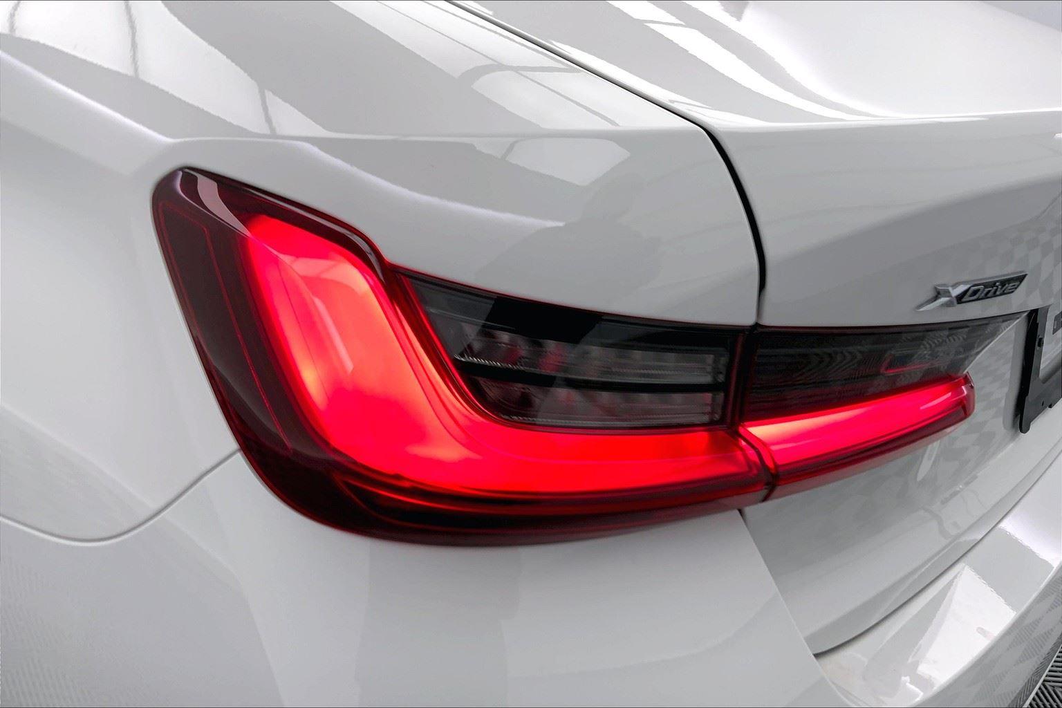 2024 Bmw 330i xDrive photo 21