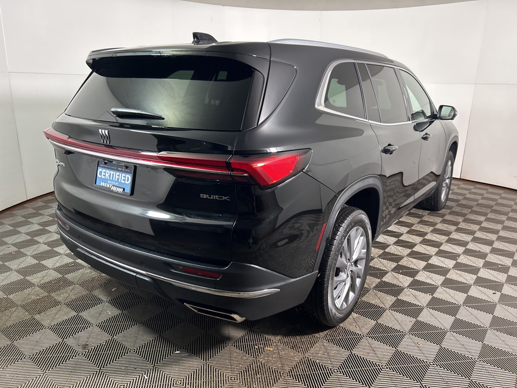 2025 Buick Enclave Preferred photo 4