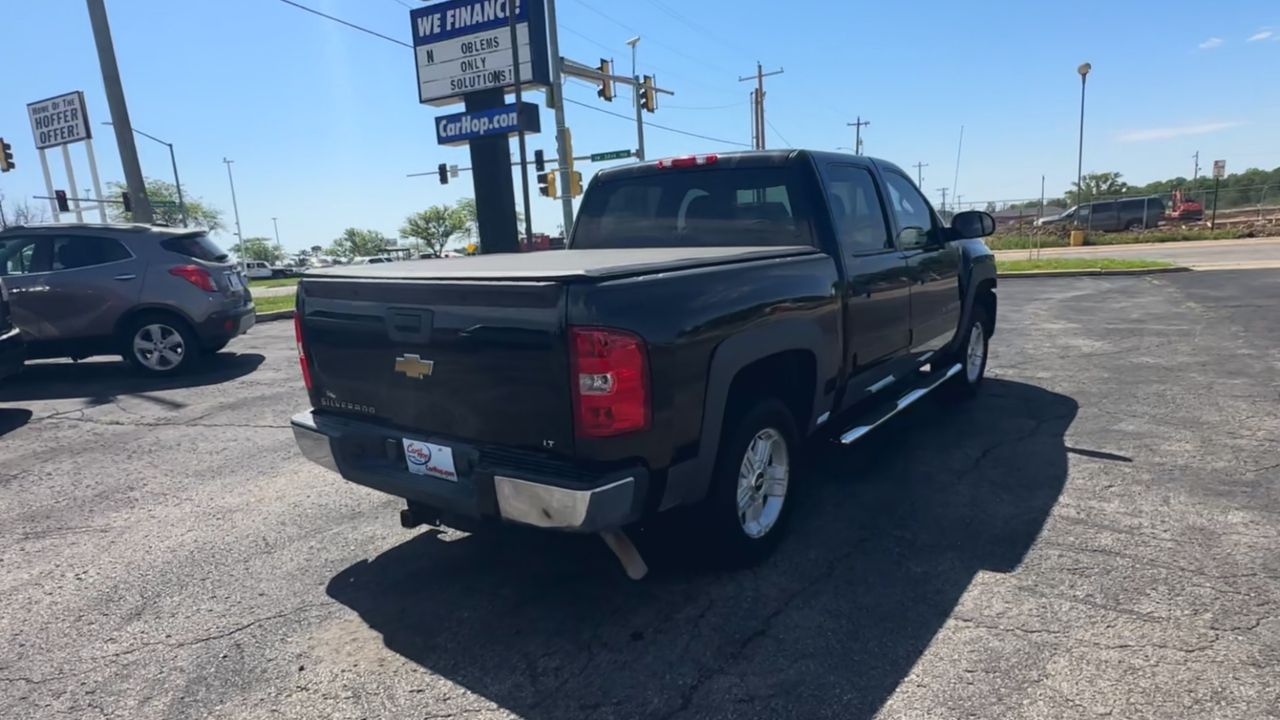 PreOwned 2007 Chevrolet Silverado 1LT CREW CAB 4WD Y829403 in Topeka