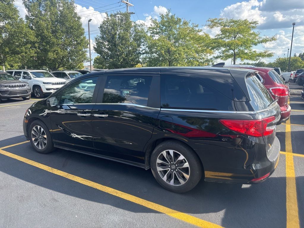 2024 Honda Odyssey EX-L photo 11