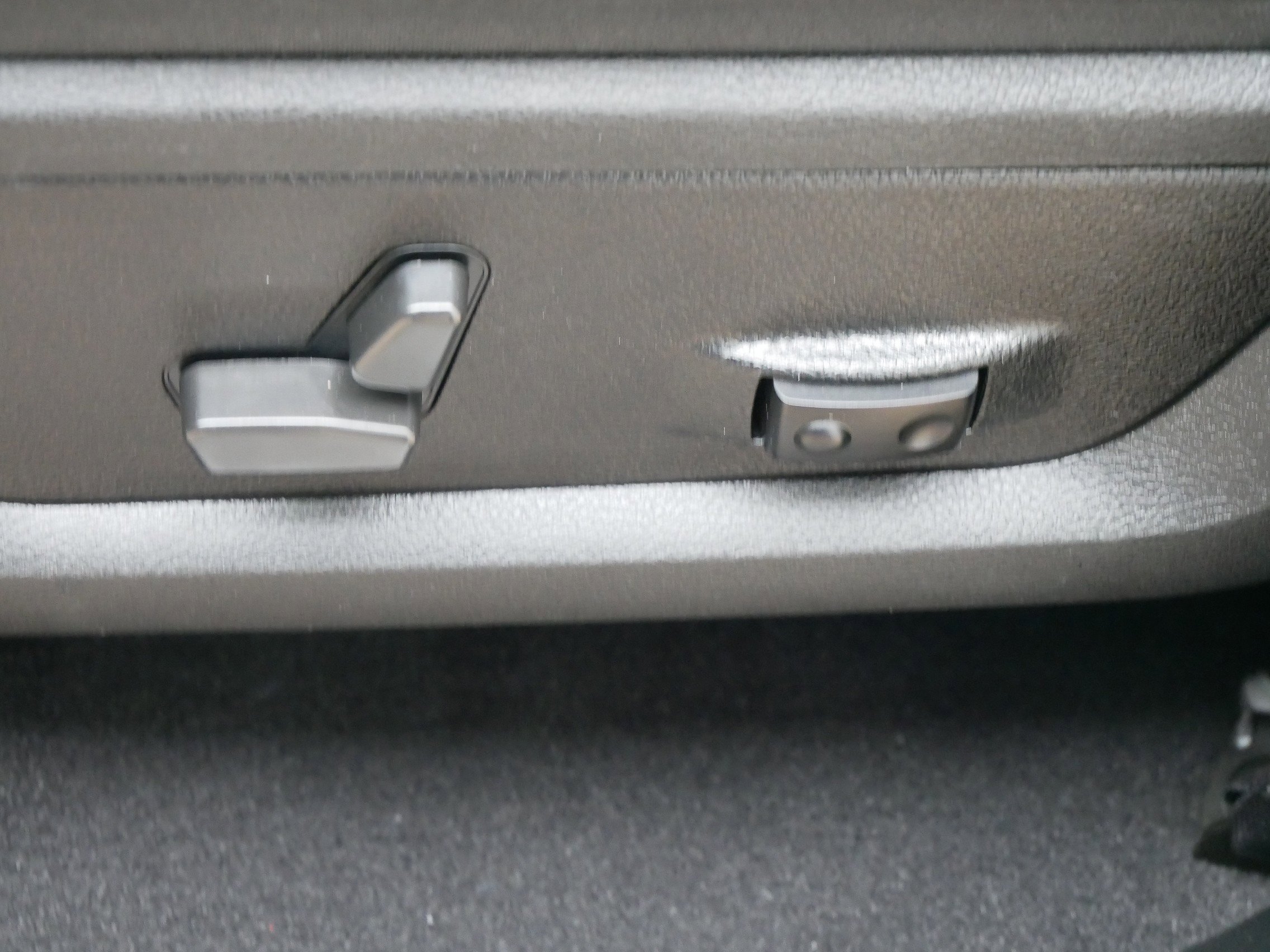 2023 Ram 1500 Classic SLT photo 20