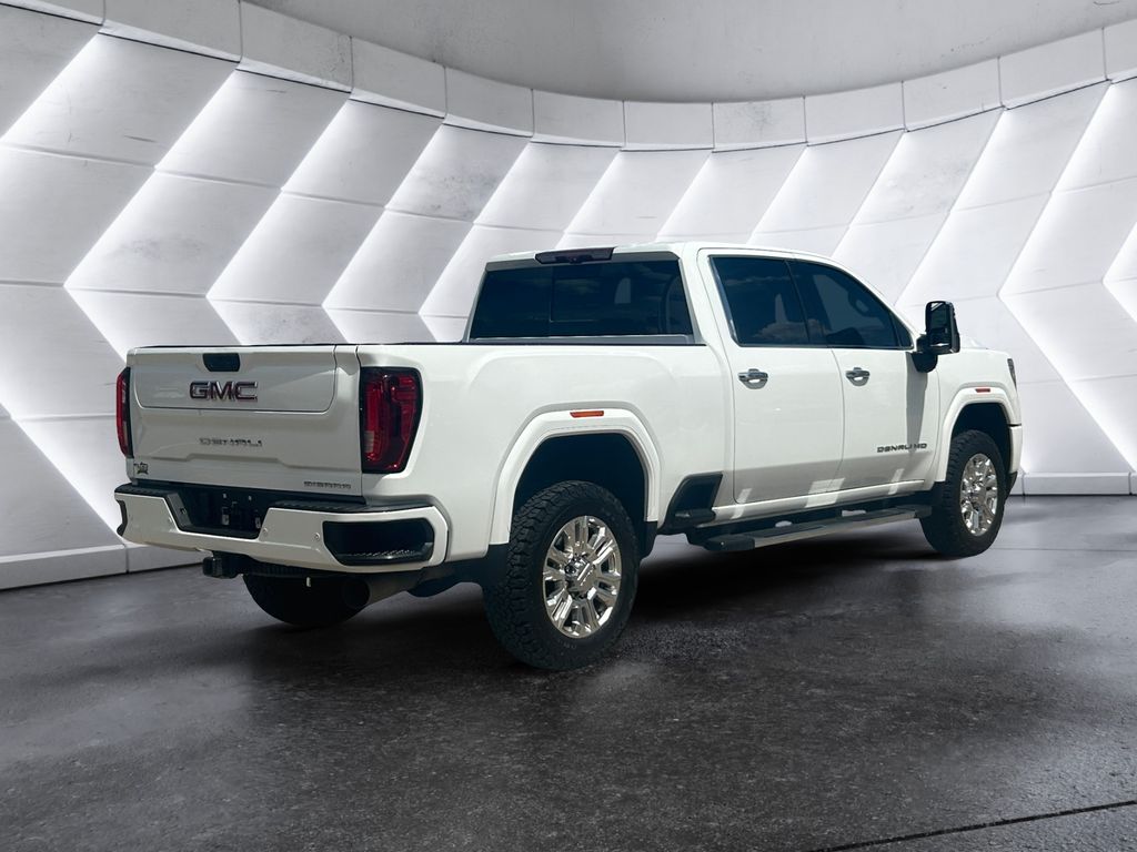 2021 Gmc Sierra Denali photo 2