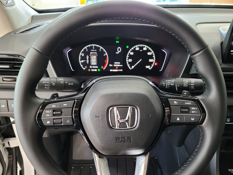 2025 Honda Pilot Touring photo 10