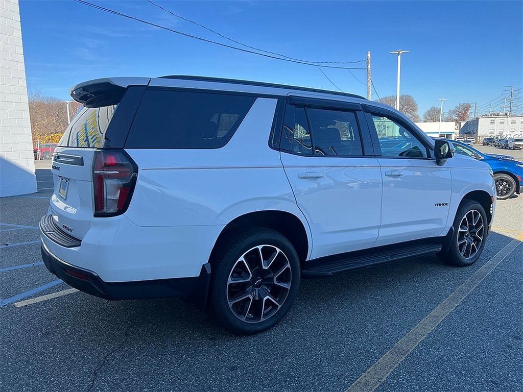 2021 Chevrolet Tahoe RST photo 2