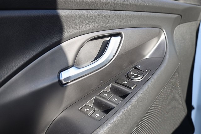2018 Hyundai Elantra GT Base photo 36