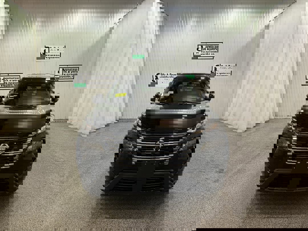 2026 Nissan Rogue SV photo 2