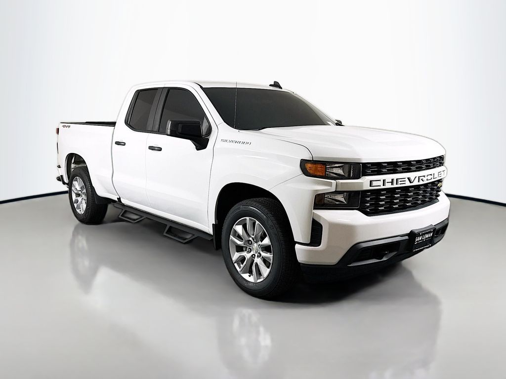 2022 Chevrolet Silverado 1500 Limited Custom's photo