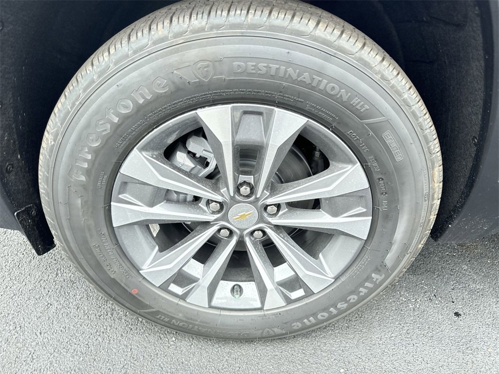 2025 Chevrolet Equinox LT photo 16