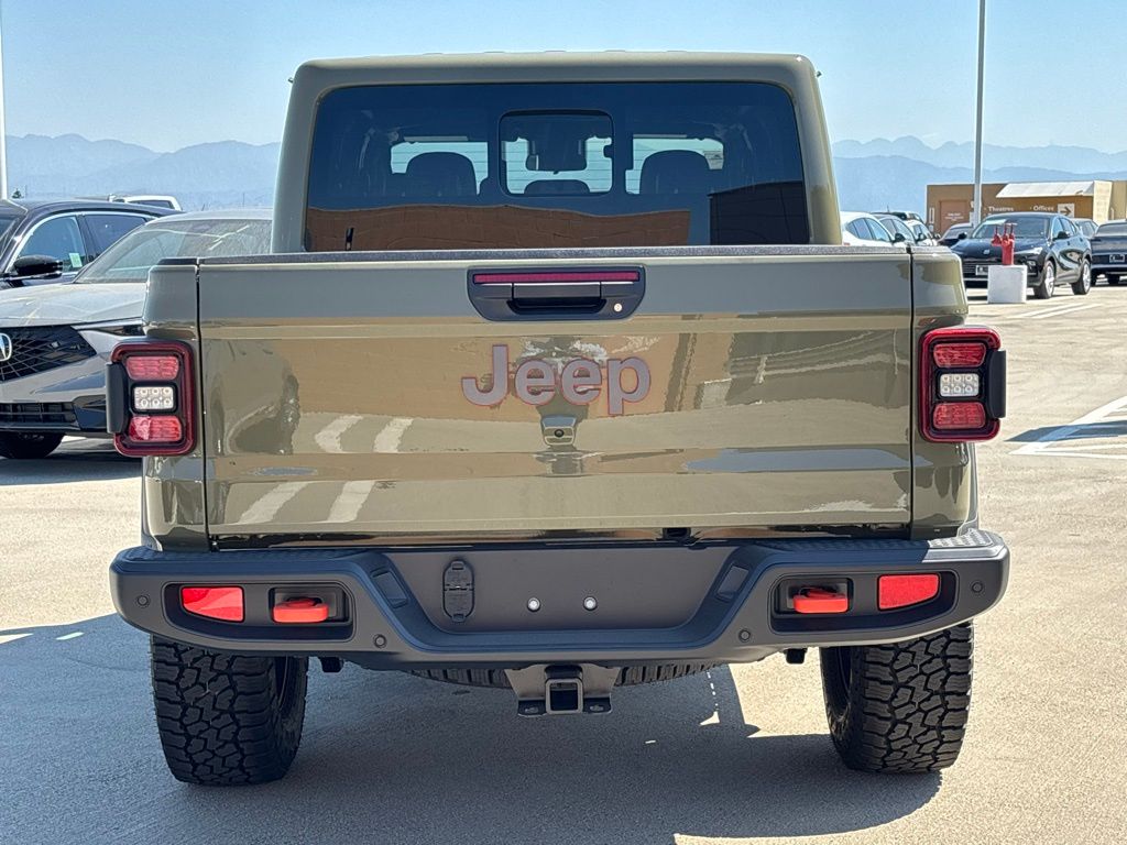 2025 Jeep Gladiator Mojave photo 5