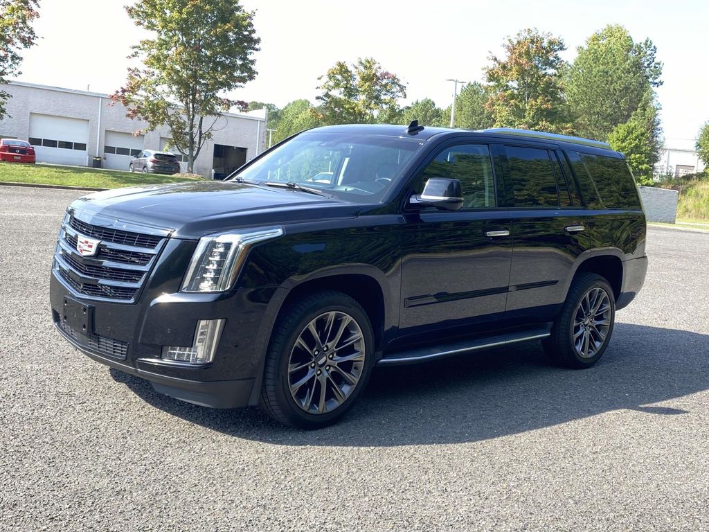2020 Cadillac Escalade Premium Luxury photo 2