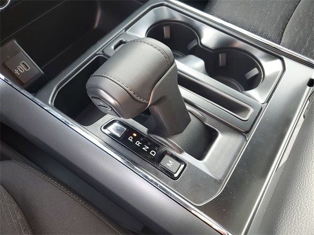 2025 Ford F-150 XLT photo 22