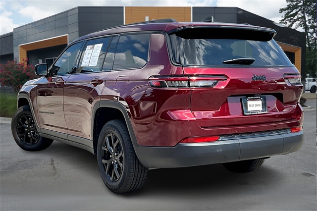 2025 Jeep Grand Cherokee Altitude X photo 4