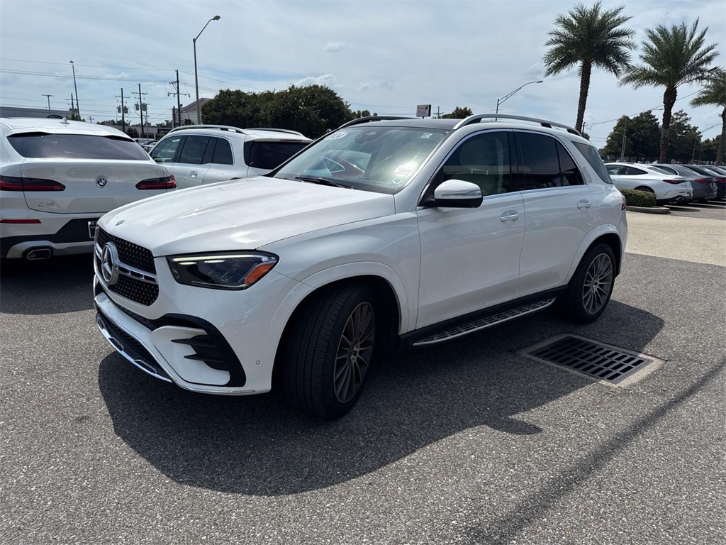 2024 Mercedes Benz GLE 450 4MATIC photo 3