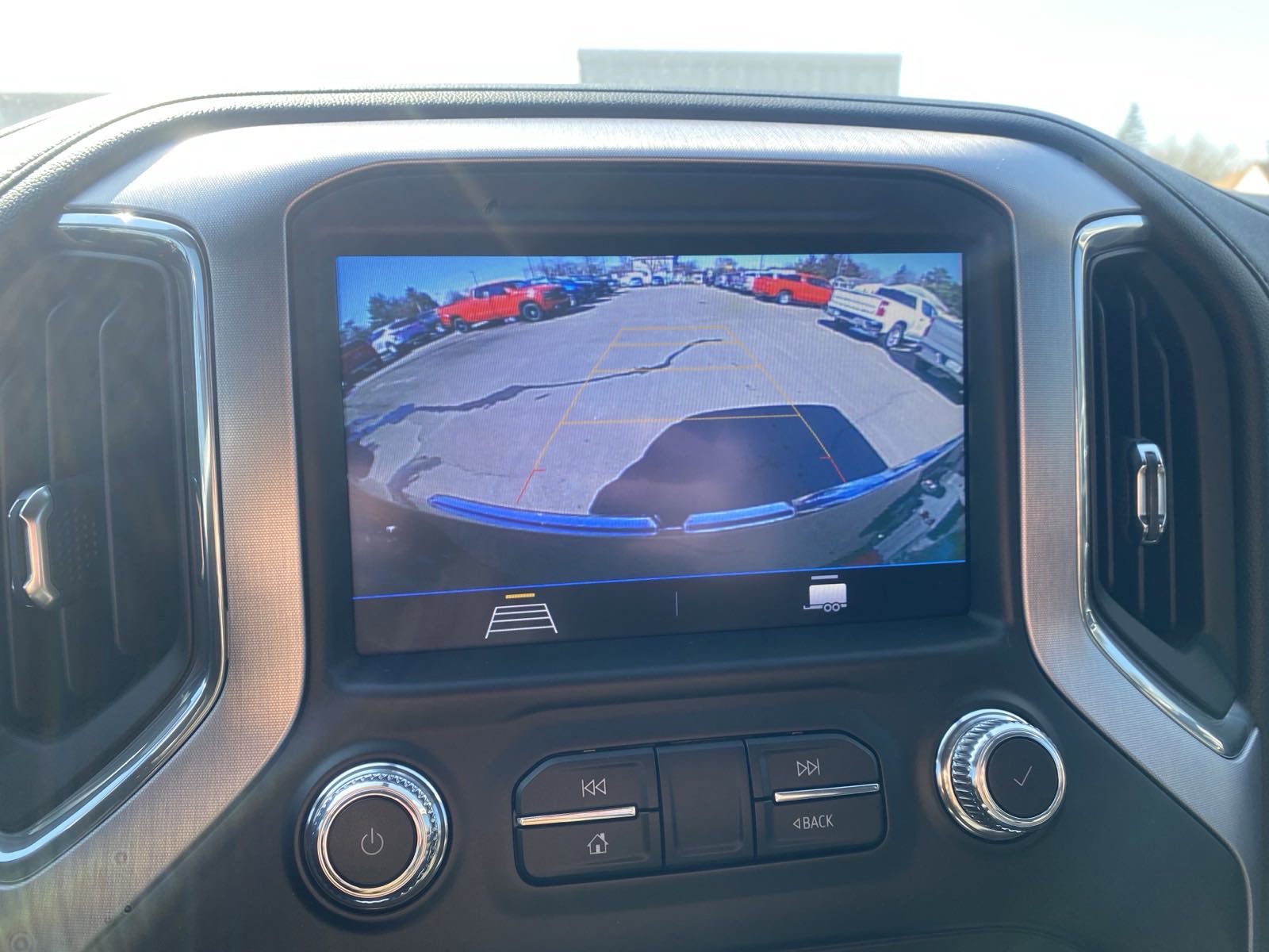 PreOwned 2020 GMC Sierra 1500 SLE Double Cab in Caro 4142B Pat