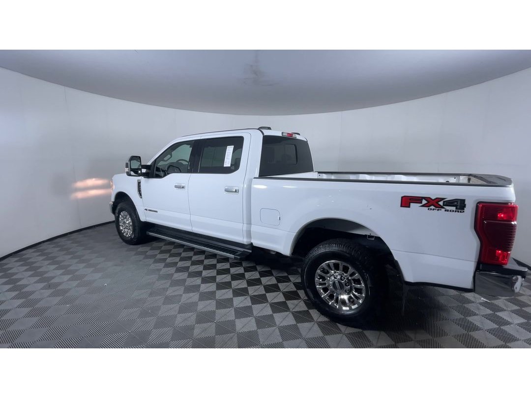 2022 Ford F-250 Lariat photo 4