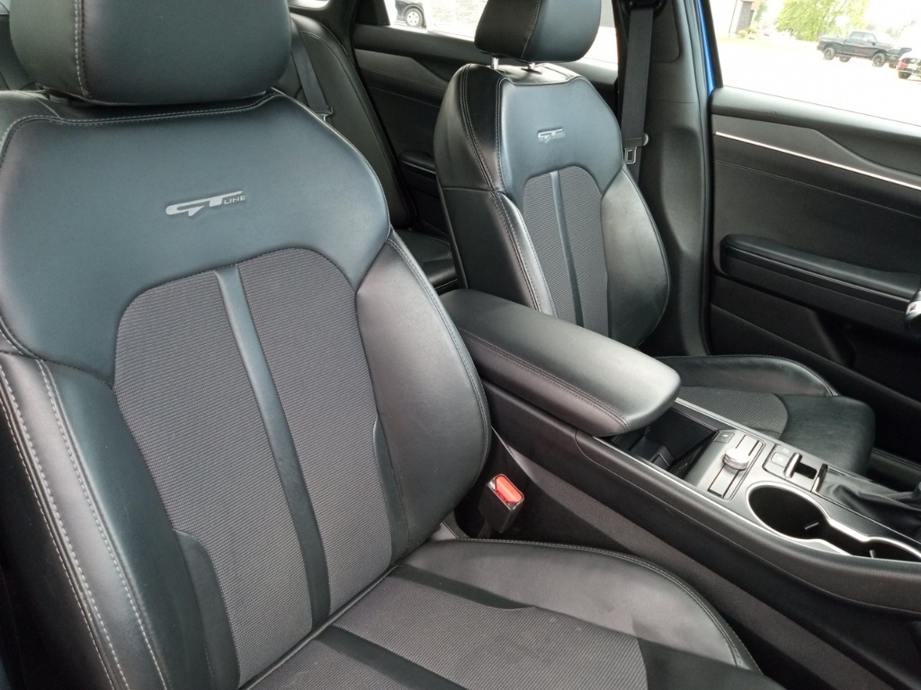 2022 Kia K5 GT-Line photo 24