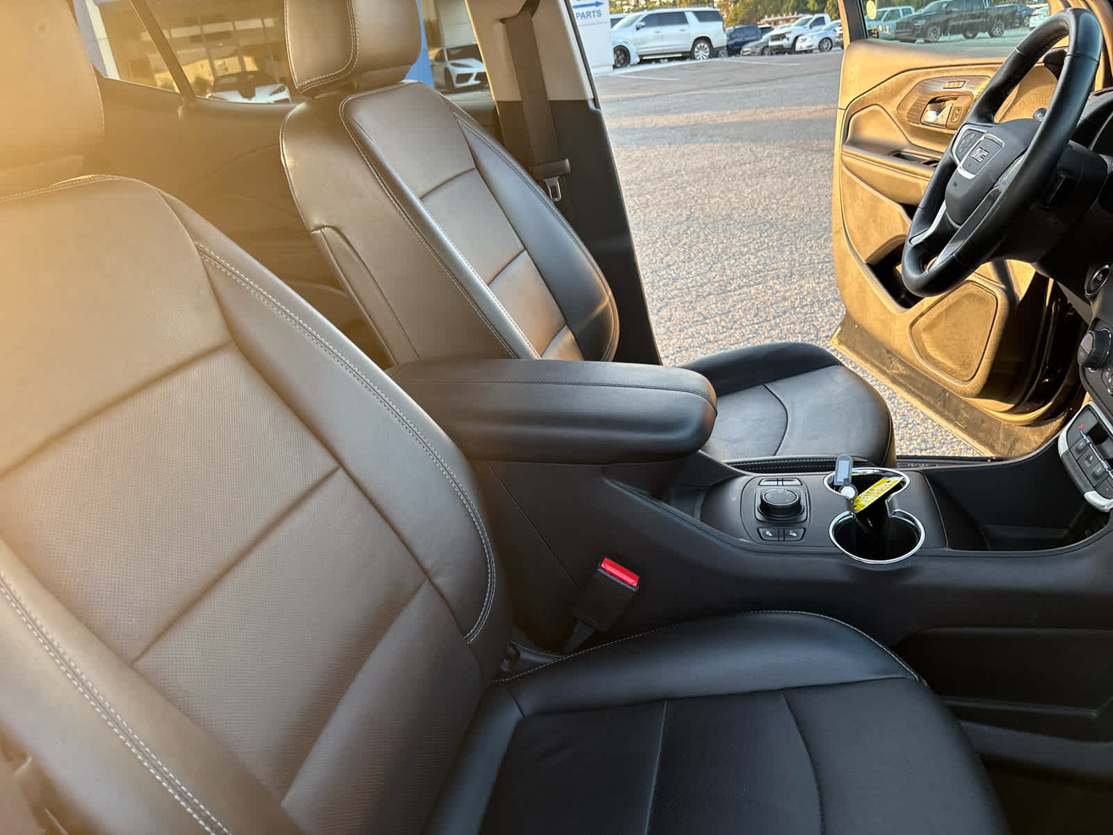2024 Gmc Terrain SLT photo 34