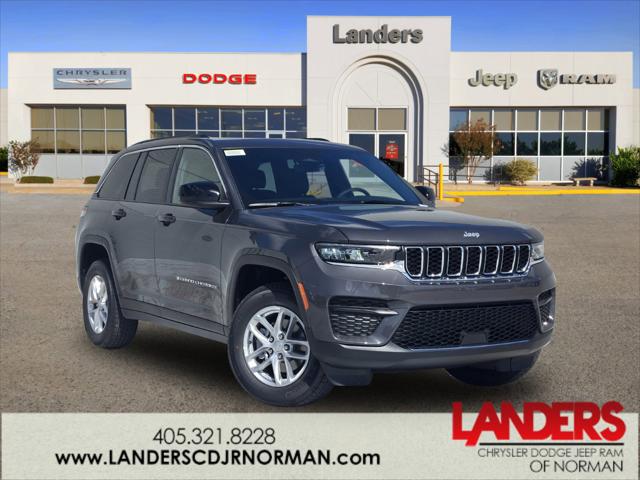 2025 Jeep Grand Cherokee Laredo's photo