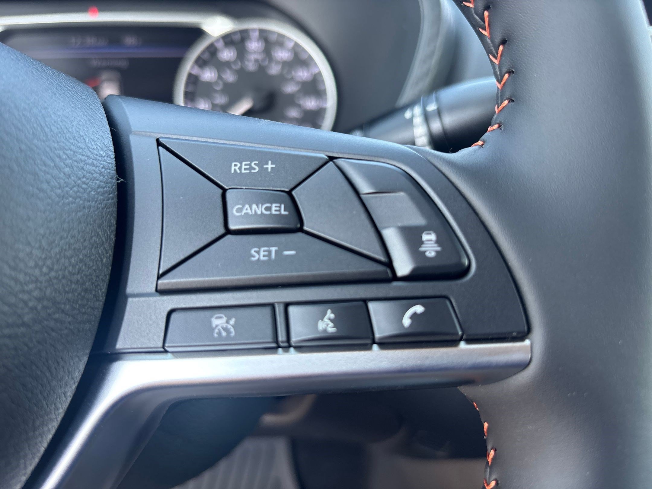 2025 Nissan Sentra SR photo 24