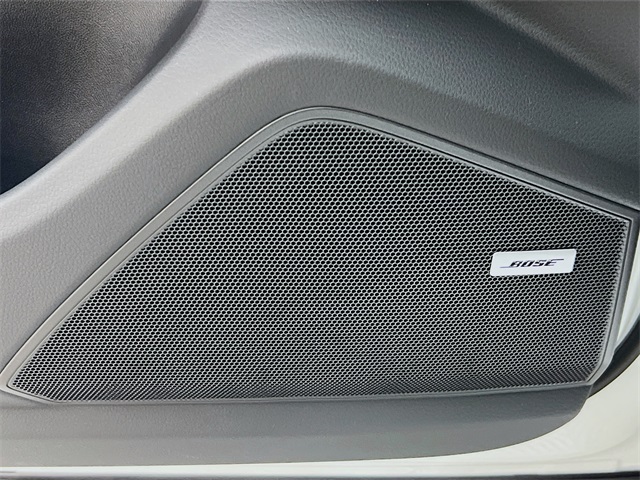 2025 Porsche Cayenne E-Hybrid Coupe photo 18