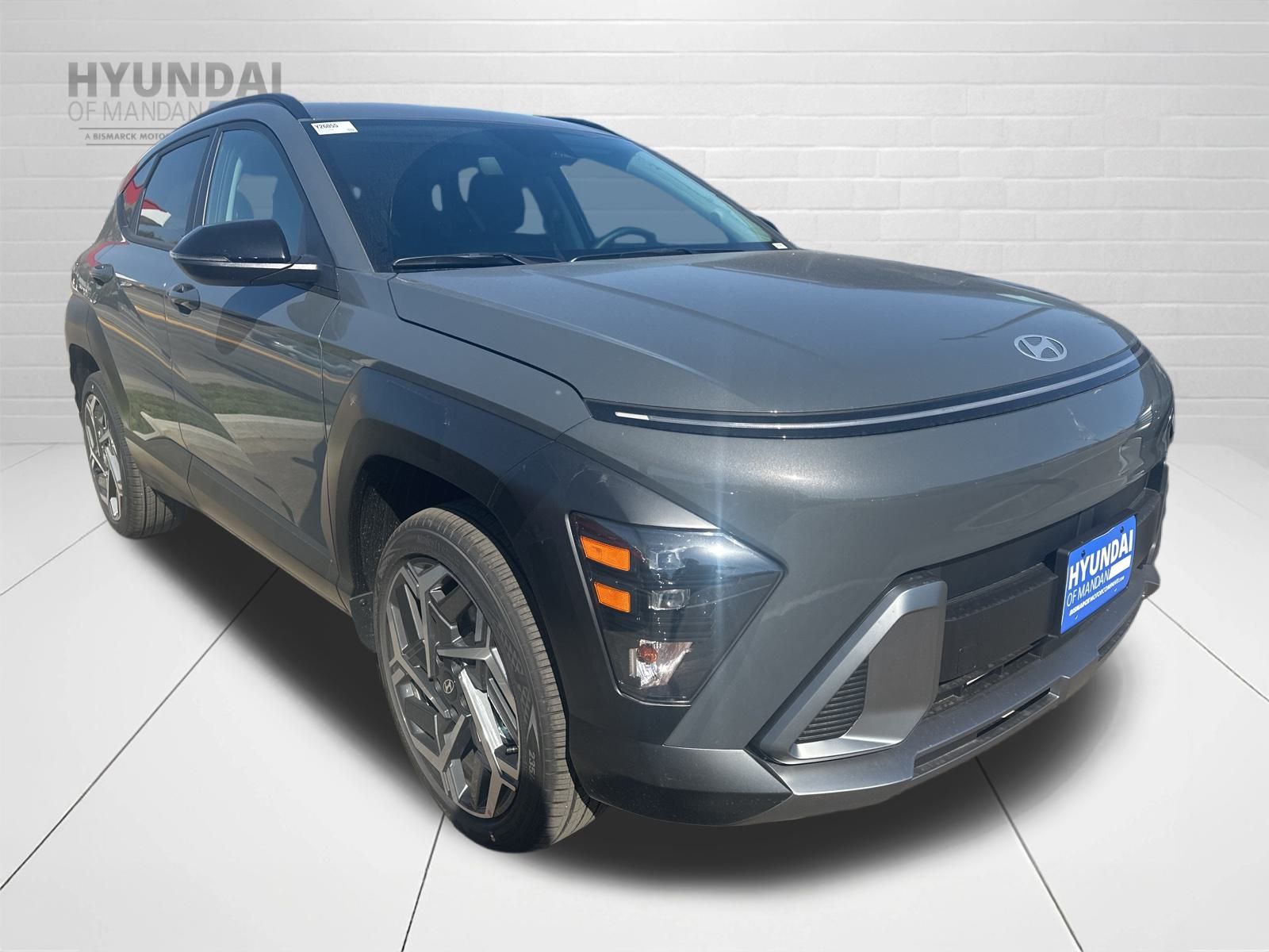 2026 Hyundai Kona SEL photo 4