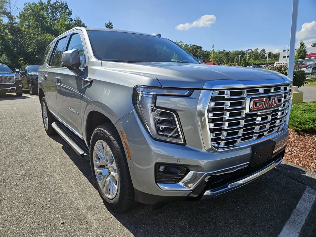 2025 Gmc Yukon Denali photo 2